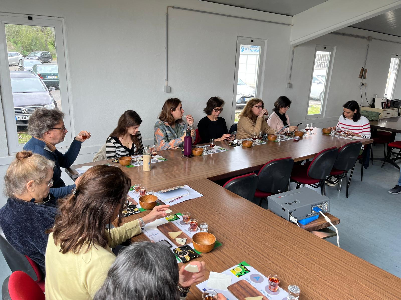 Degustação científica no INIAV Degustação científica no INIAV