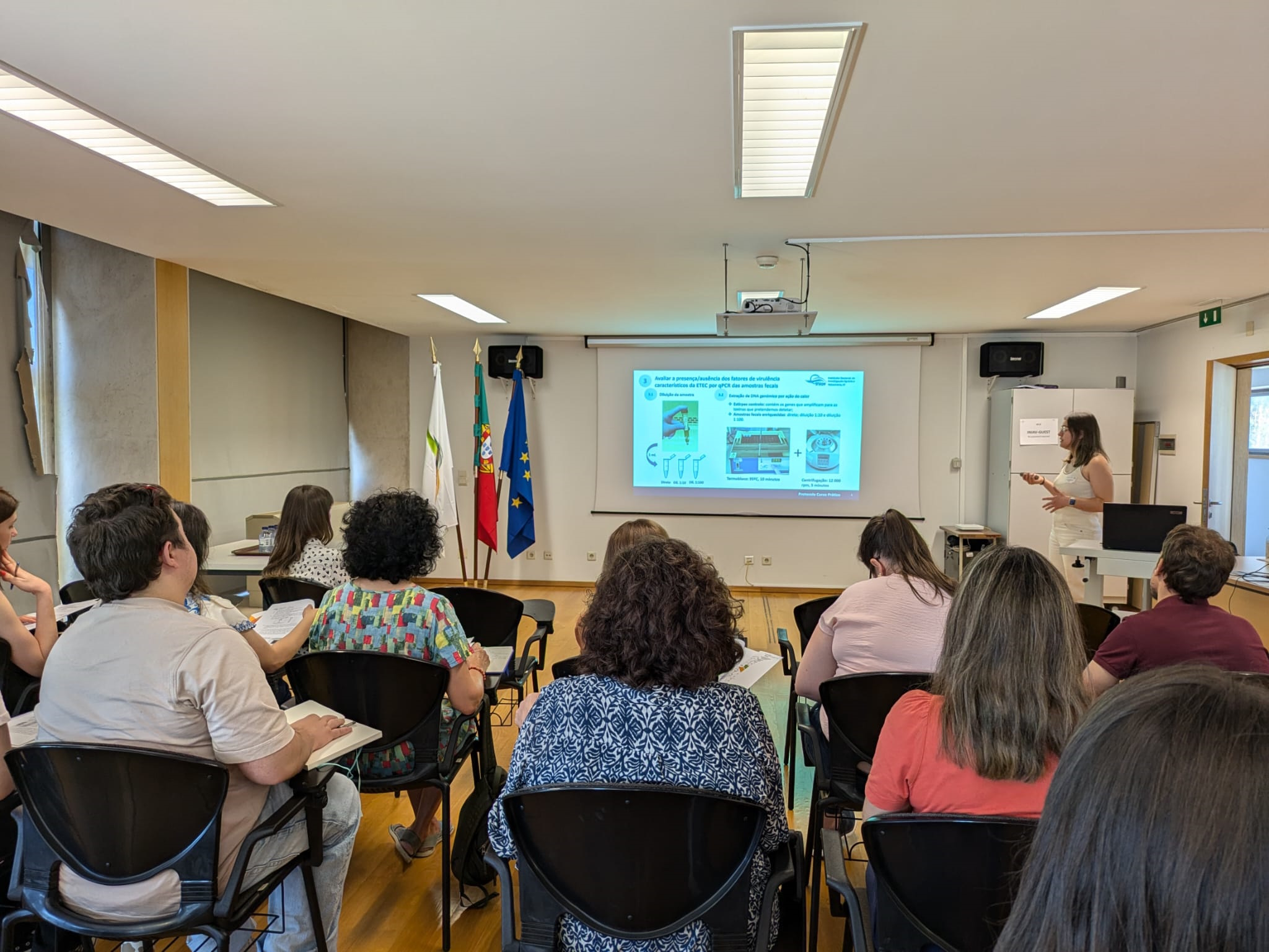 1ª Formação para Professores/Investigadores intitulada: “Aplicação de métodos de deteção de fatores de patogenicidade de Escherichia coli, e a sua importância num contexto de Saúde Pública”