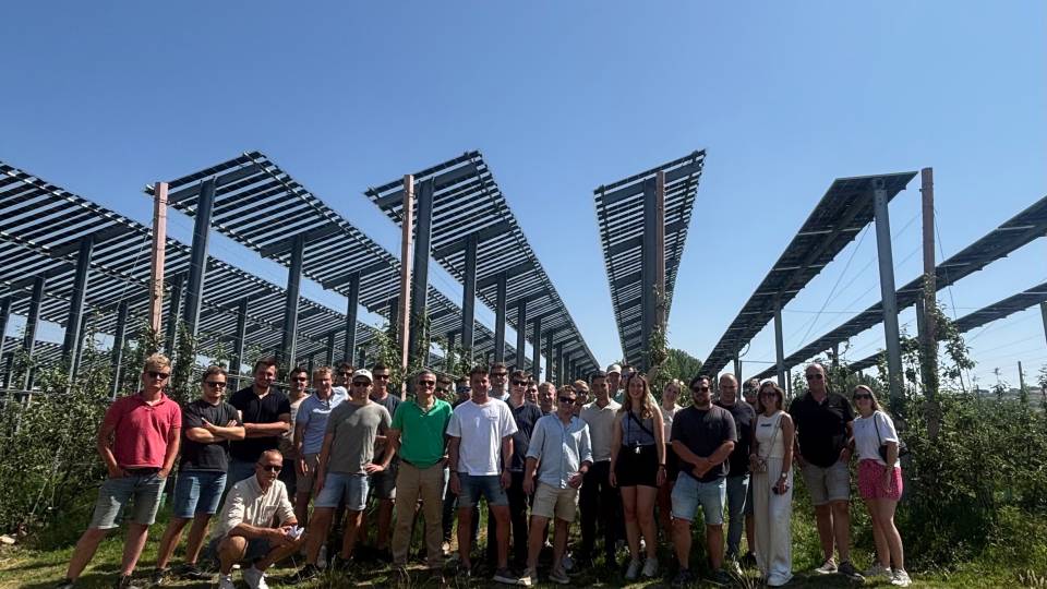Visita de jovens agricultores holandeses ao Polo de Inovação de Alcobaça